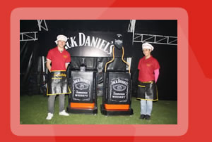 Maquinas de alimentos, perros calientes, hamburguesas y bebidas para eventos.