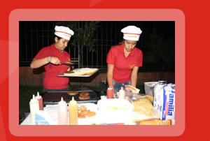 Maquinas de alimentos, perros calientes, hamburguesas y bebidas para eventos.
