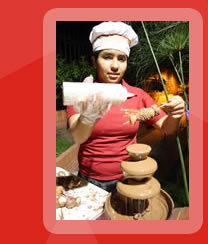 Fuente de chocolate, perros calientes, hamburguesas y bebidas para eventos.