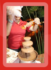 Fuente de chocolate, perros calientes, hamburguesas y bebidas para eventos.